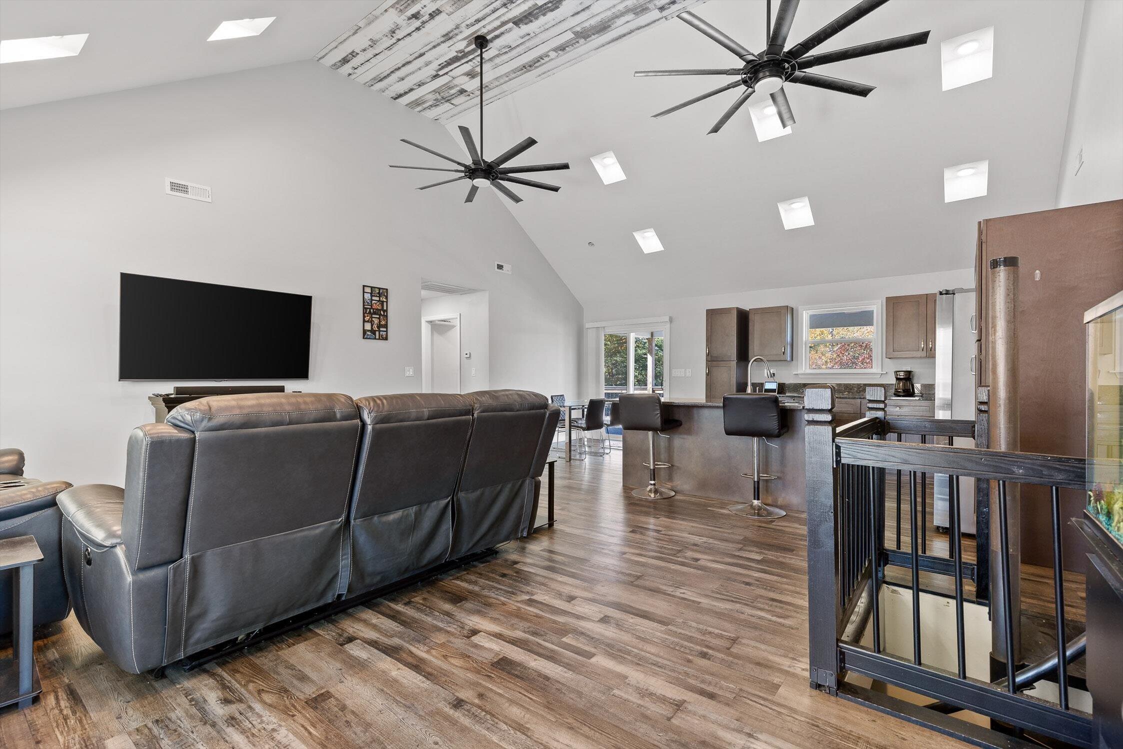 Trenton, Georgia 30752, United States, 3 Bedrooms Bedrooms, ,3 BathroomsBathrooms,Residential,Active,240470