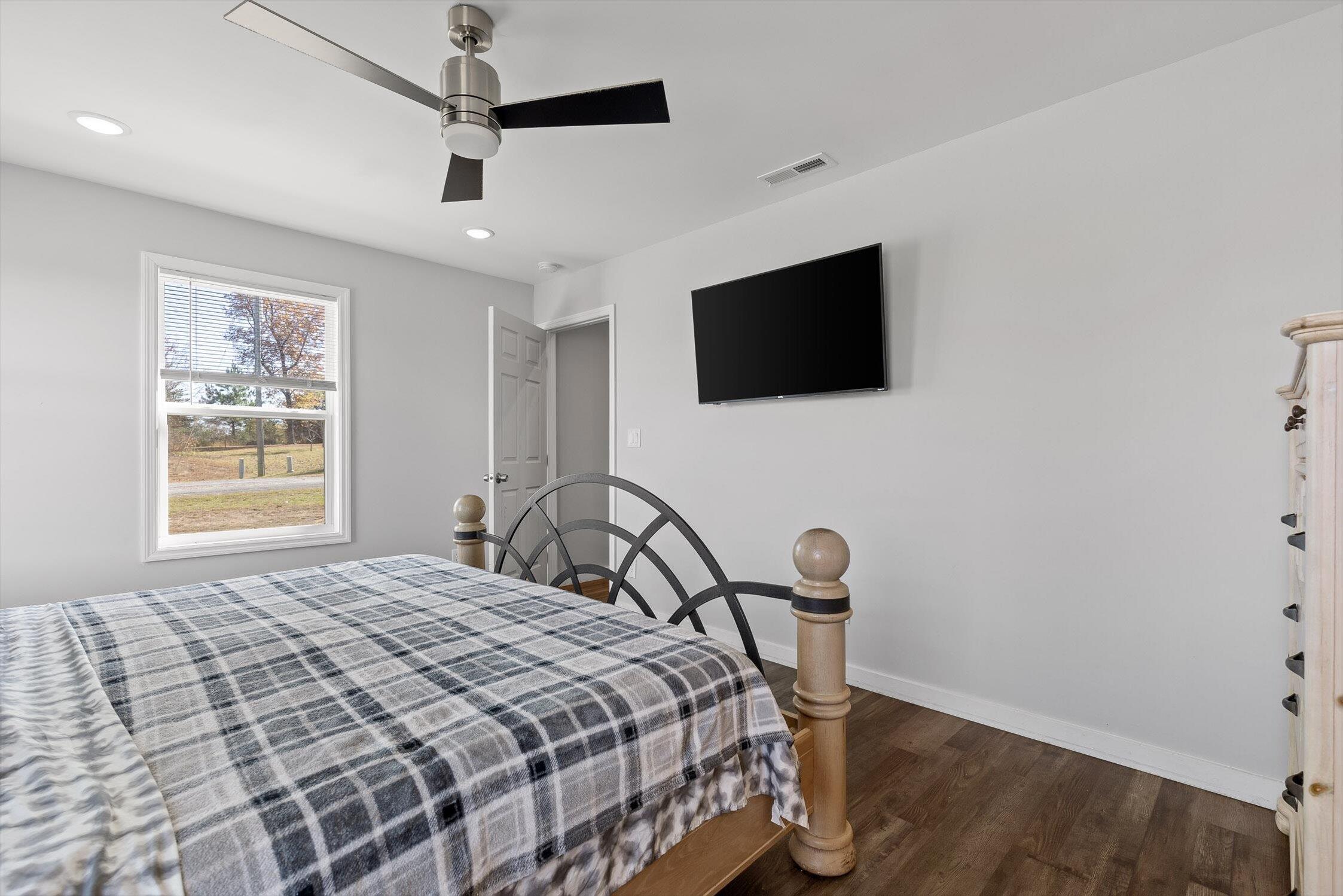 Trenton, Georgia 30752, United States, 3 Bedrooms Bedrooms, ,3 BathroomsBathrooms,Residential,Active,240470