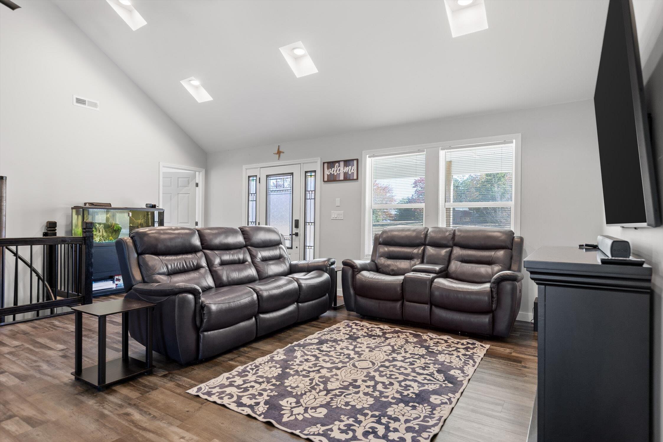 Trenton, Georgia 30752, United States, 3 Bedrooms Bedrooms, ,3 BathroomsBathrooms,Residential,Active,240470