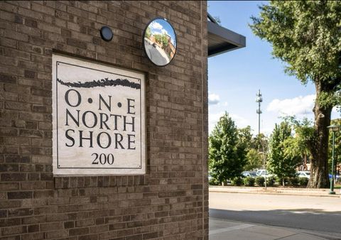 Photo of 200 Manufacturers Road, Chattanooga, TN 37405 (MLS # 1533104)