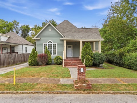Homes For Sale - 2313 Fairleigh Street<br/> Chattanooga, TN 37406