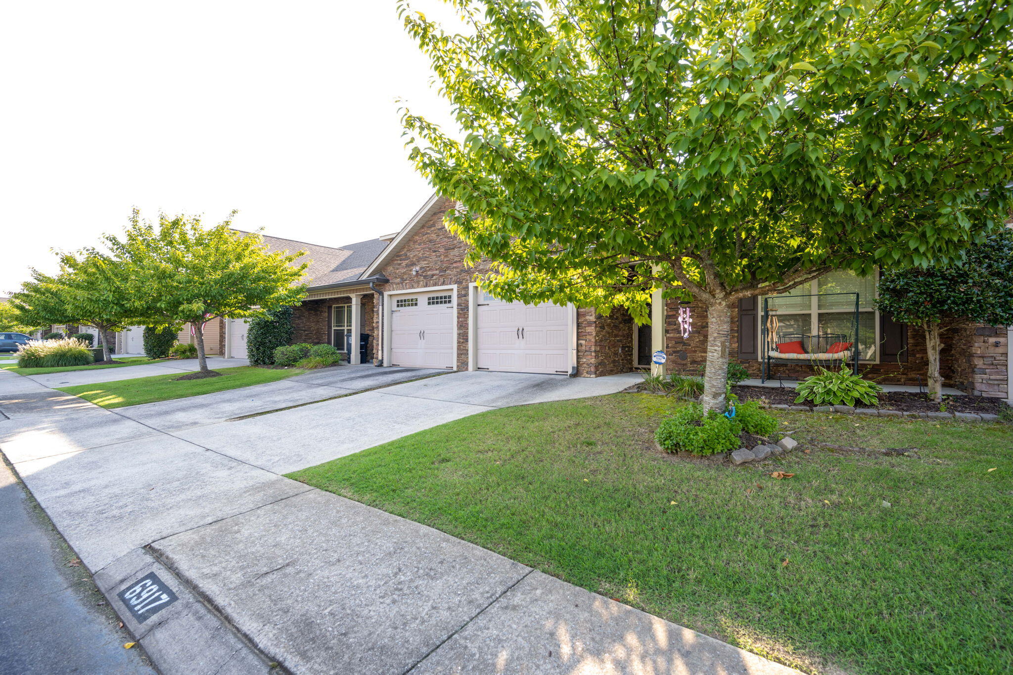 View Chattanooga, TN 37412 townhome