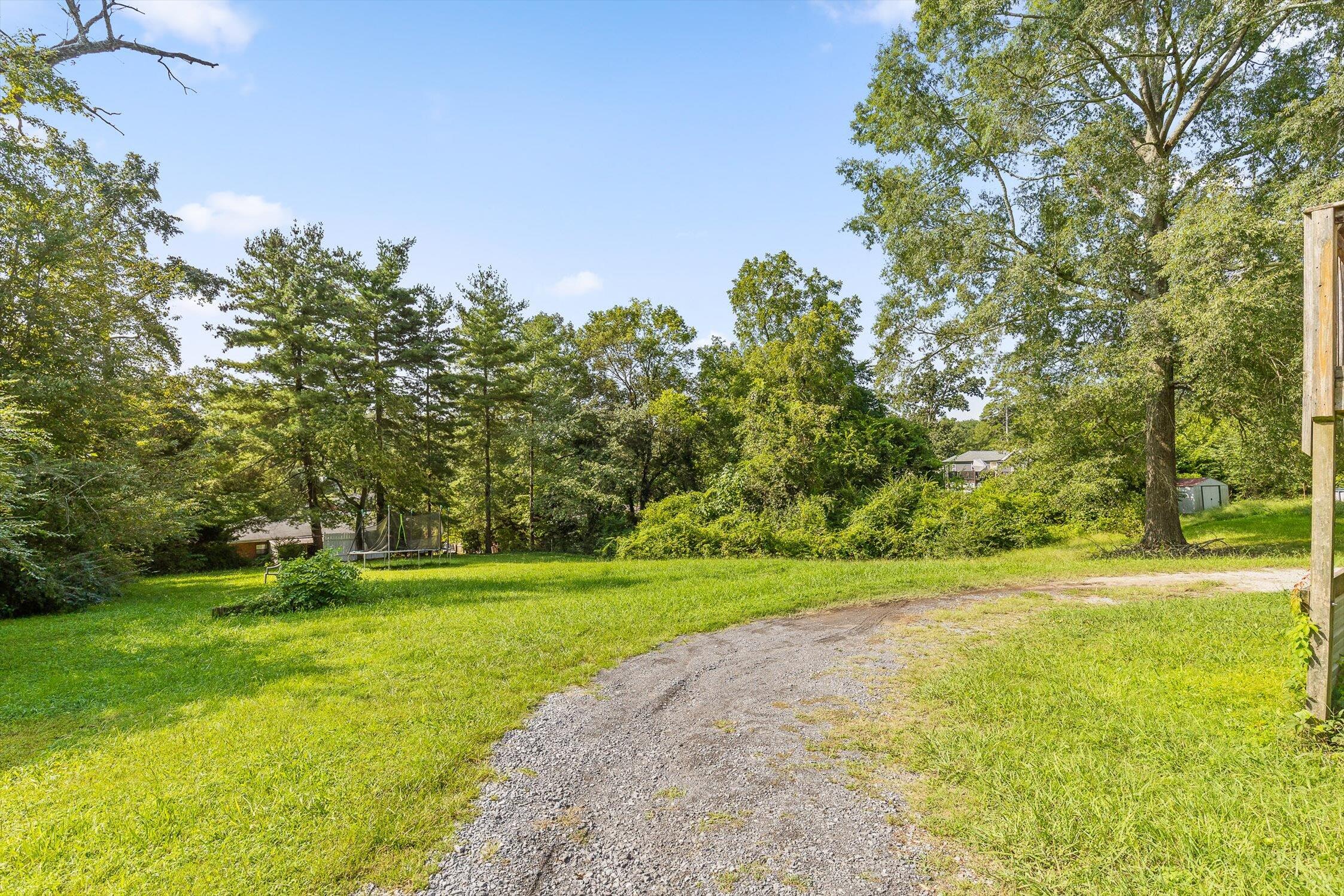 Rossville, Georgia 30741, United States, 2 Bedrooms Bedrooms, ,1 BathroomBathrooms,Residential,Active,197433