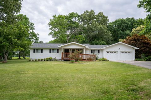 Photo of 9272 Georgia 301, Trenton, GA 30752 (MLS # 1535334)