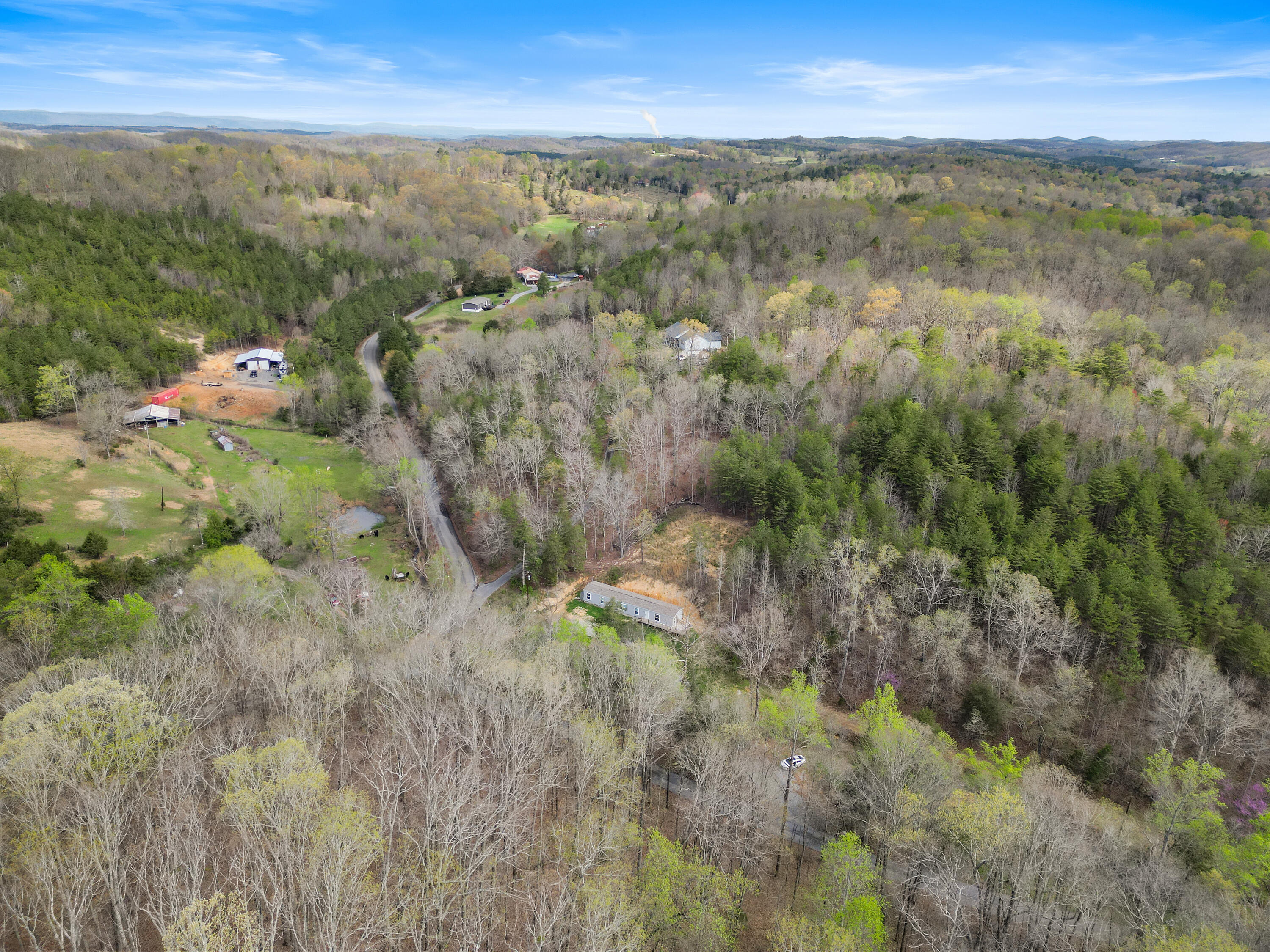228 Co Rd 44, Athens, Tennessee image 1