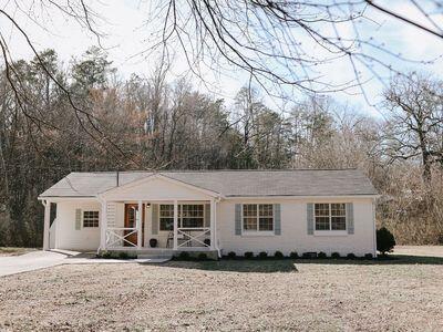 9039 Dallas Hollow Road, Soddy Daisy, Tennessee image 1