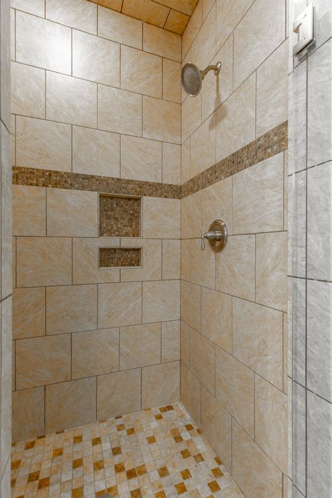 Tiny photo for 3680 Wilson Avenue, Signal Mountain, TN 37377 (MLS # 1524874)