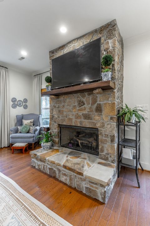 Tiny photo for 3680 Wilson Avenue, Signal Mountain, TN 37377 (MLS # 1524874)