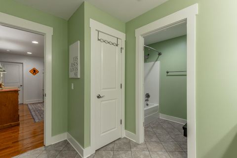 Tiny photo for 3680 Wilson Avenue, Signal Mountain, TN 37377 (MLS # 1524874)