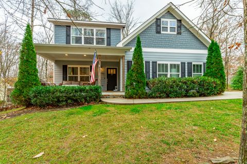 Tiny photo for 3680 Wilson Avenue, Signal Mountain, TN 37377 (MLS # 1524874)