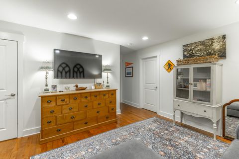 Tiny photo for 3680 Wilson Avenue, Signal Mountain, TN 37377 (MLS # 1524874)