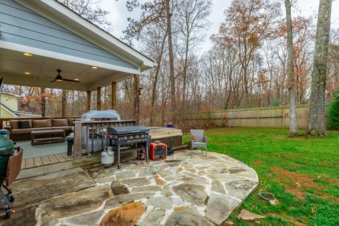 Tiny photo for 3680 Wilson Avenue, Signal Mountain, TN 37377 (MLS # 1524874)