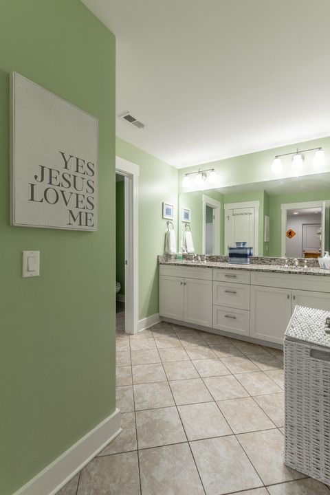 Tiny photo for 3680 Wilson Avenue, Signal Mountain, TN 37377 (MLS # 1524874)