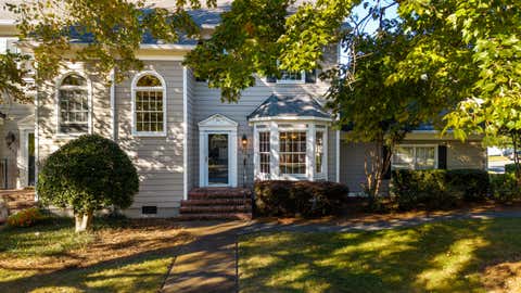 Photo of 2019 Clearfield Lane, Chattanooga, TN 37405 (MLS # 1537468)