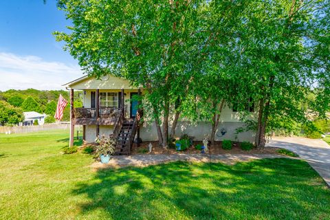 Photo of 1012 Harvest Knoll Lane, Soddy Daisy, TN 37379 (MLS # 1534905)