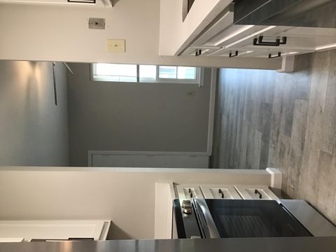 Tiny photo for 900 Mountain Creek Road, Chattanooga, TN 37405 (MLS # 1520782)