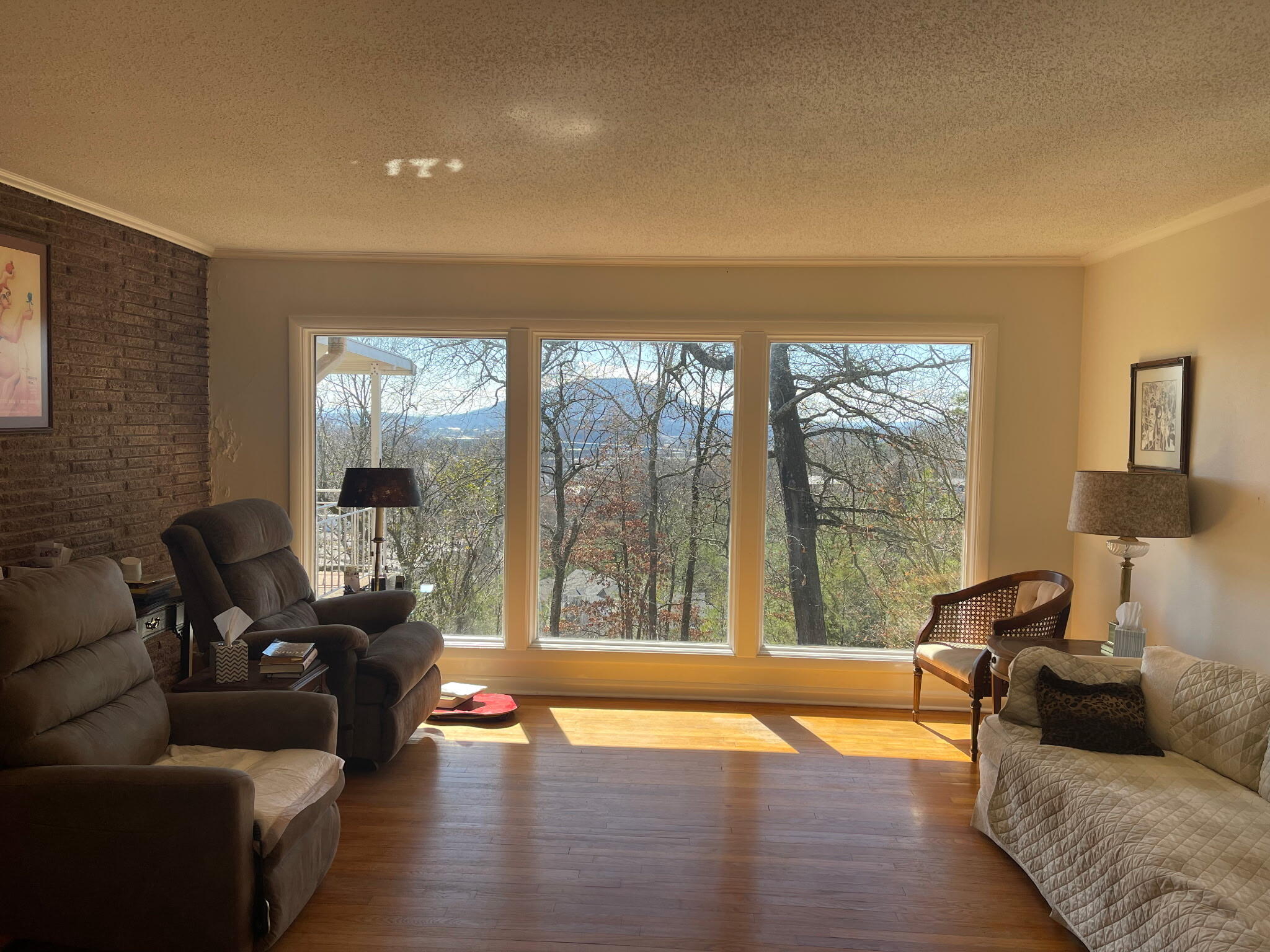 Chattanooga, Tennessee, 37405, United States, 3 Bedrooms Bedrooms, ,3 BathroomsBathrooms,Residential,Active,2041810
