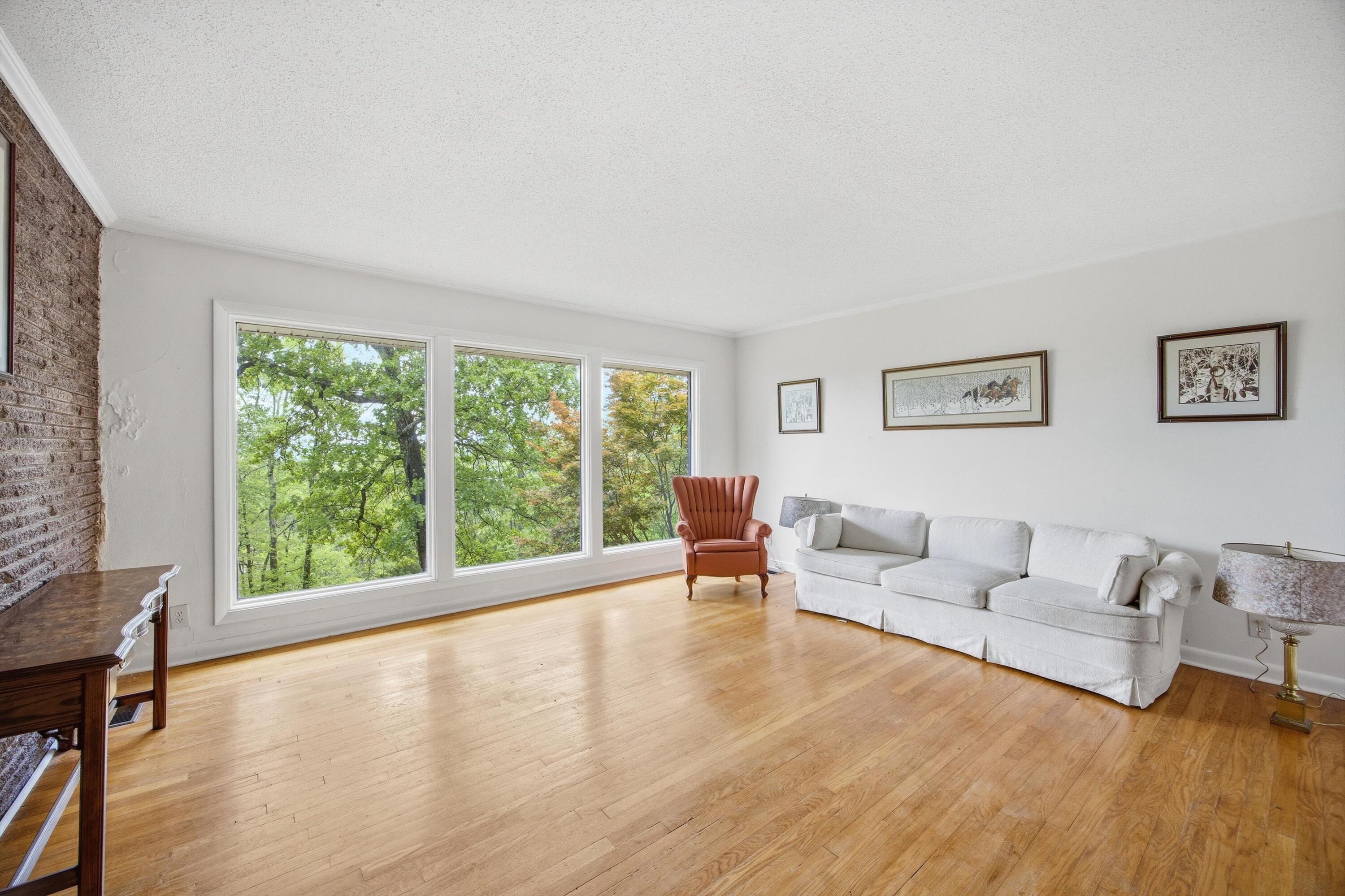 Chattanooga, Tennessee, 37405, United States, 3 Bedrooms Bedrooms, ,3 BathroomsBathrooms,Residential,Active,2041810