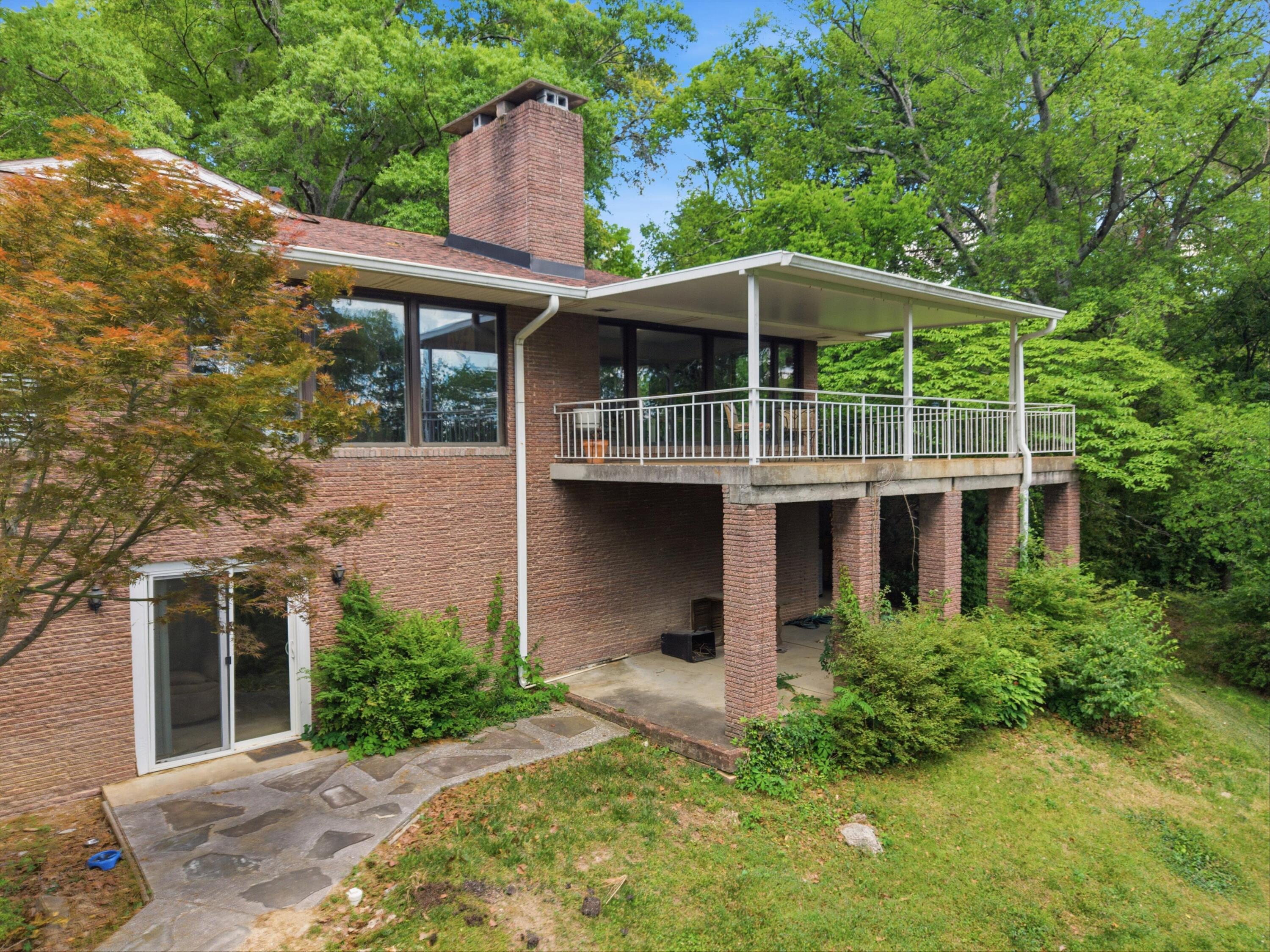 Chattanooga, Tennessee, 37405, United States, 3 Bedrooms Bedrooms, ,3 BathroomsBathrooms,Residential,Active,2041810