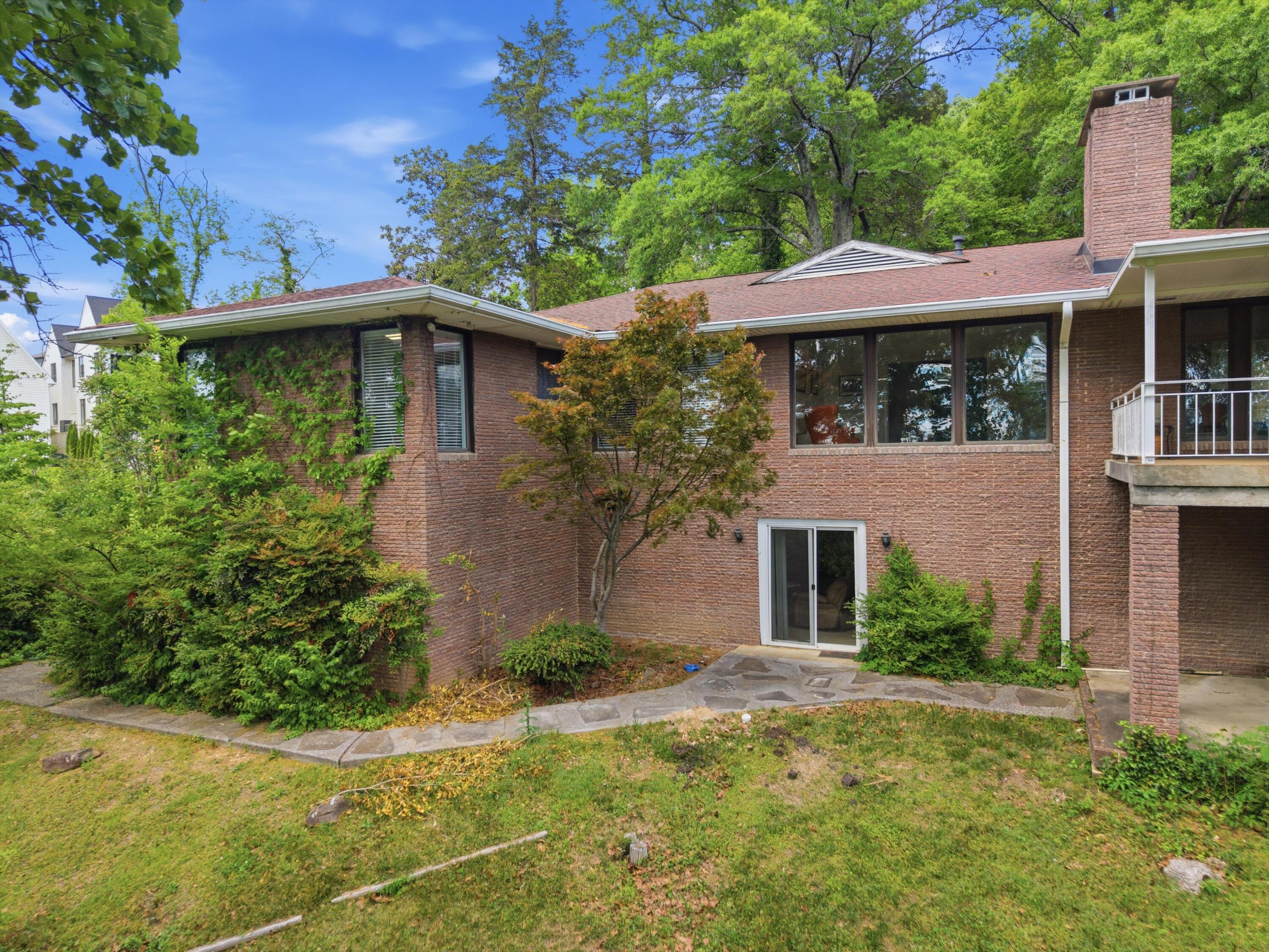 Chattanooga, Tennessee, 37405, United States, 3 Bedrooms Bedrooms, ,3 BathroomsBathrooms,Residential,Active,2041810