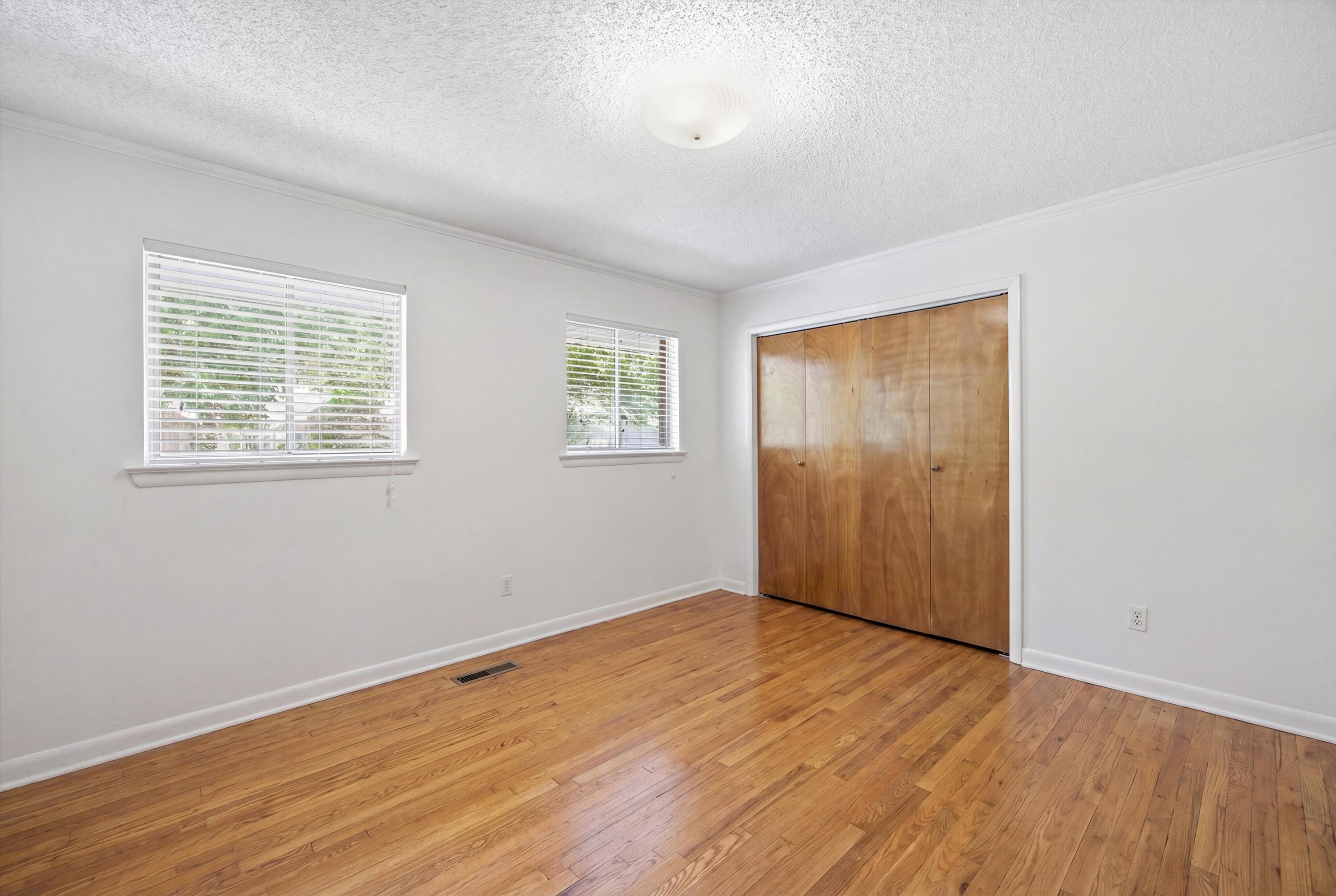 Chattanooga, Tennessee, 37405, United States, 3 Bedrooms Bedrooms, ,3 BathroomsBathrooms,Residential,Active,2041810