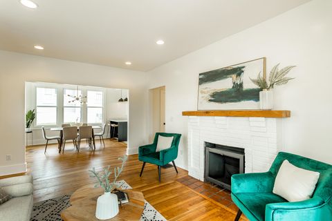 Tiny photo for 1709 E 13th Street, Chattanooga, TN 37404 (MLS # 1529176)