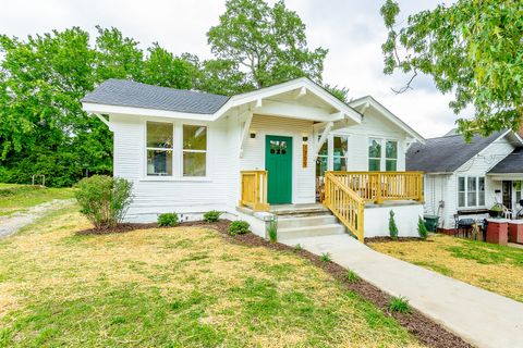Tiny photo for 1709 E 13th Street, Chattanooga, TN 37404 (MLS # 1529176)
