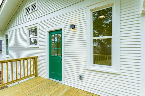 Tiny photo for 1709 E 13th Street, Chattanooga, TN 37404 (MLS # 1529176)