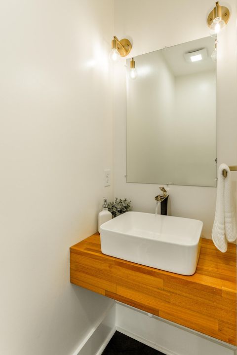 Tiny photo for 1709 E 13th Street, Chattanooga, TN 37404 (MLS # 1529176)