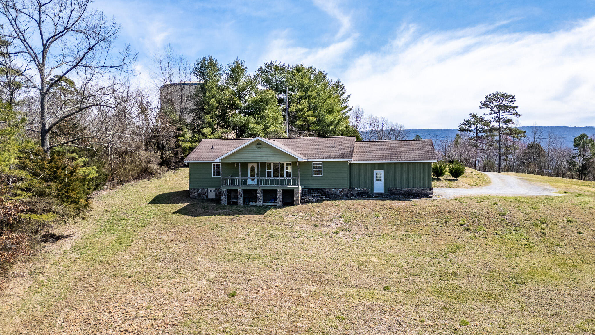 501 Warrior Ridge Trail, Dunlap, Tennessee image 1