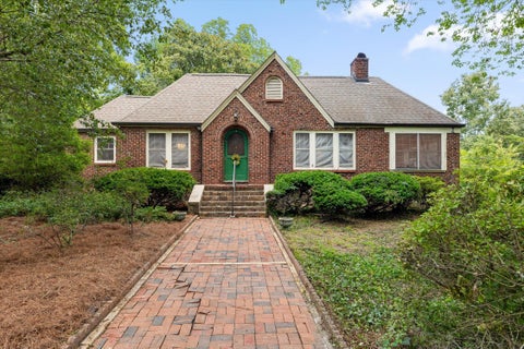 Photo of 3903 Stone Circle, Chattanooga, TN 37411 (MLS # 1541401)
