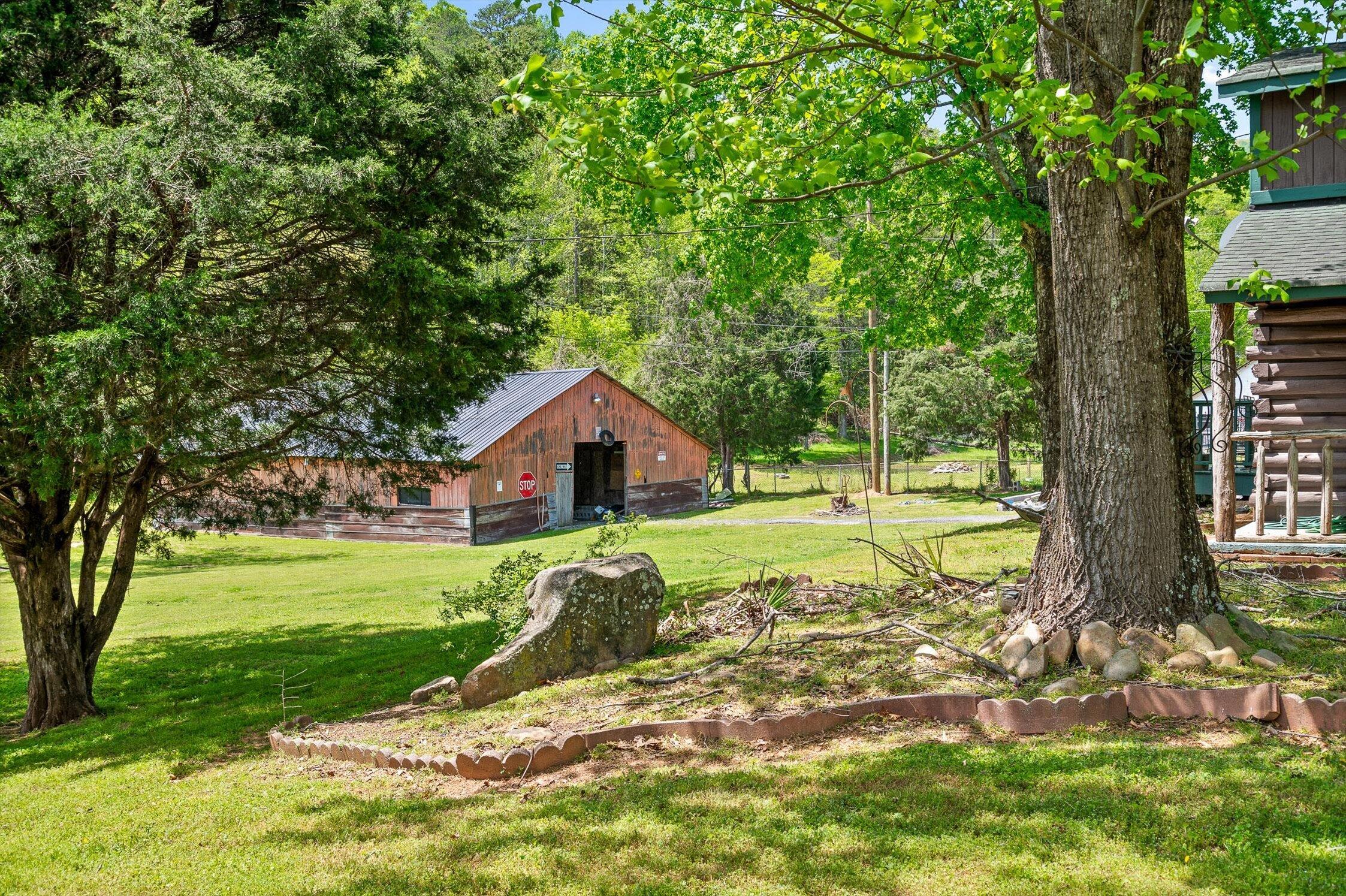 131 Hays Hollow Road, Flintstone, Georgia image 4