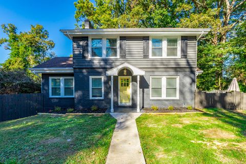 Photo of 3735 Monte Vista Drive, Chattanooga, TN 37411 (MLS # 1522594)