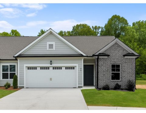 Photo of 466 Double Play Drive, Chattanooga, TN 37421 (MLS # 1521803)