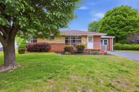 Photo of 111 Passons Road, Chattanooga, TN 37415 (MLS # 1533635)