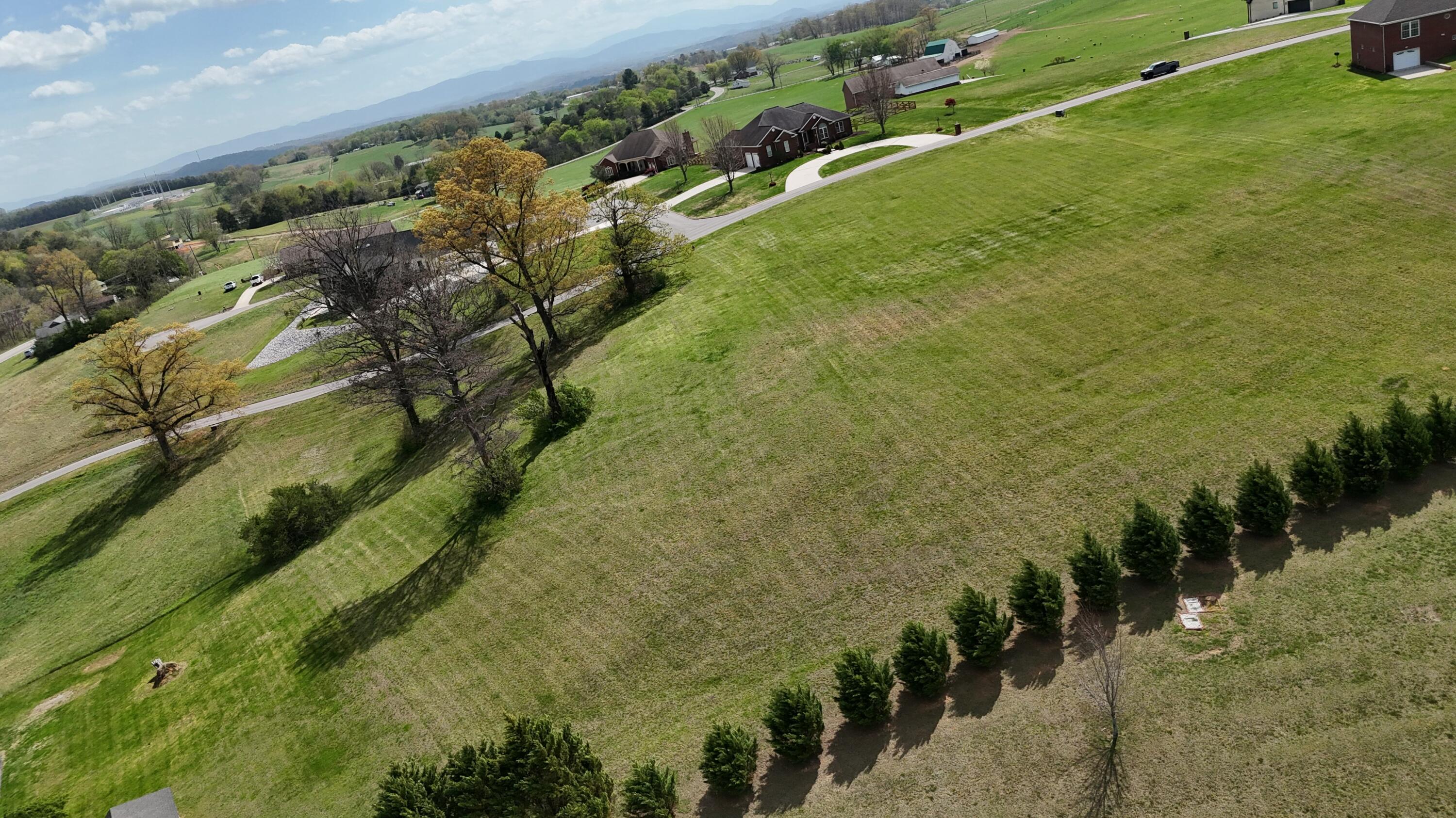 110 Candi Lane, Madisonville, Tennessee image 7