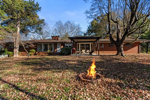 Tiny photo for 2141 Sun Crest Lane, Chattanooga, TN 37421 (MLS # 1528664)