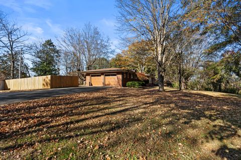 Tiny photo for 2141 Sun Crest Lane, Chattanooga, TN 37421 (MLS # 1528664)