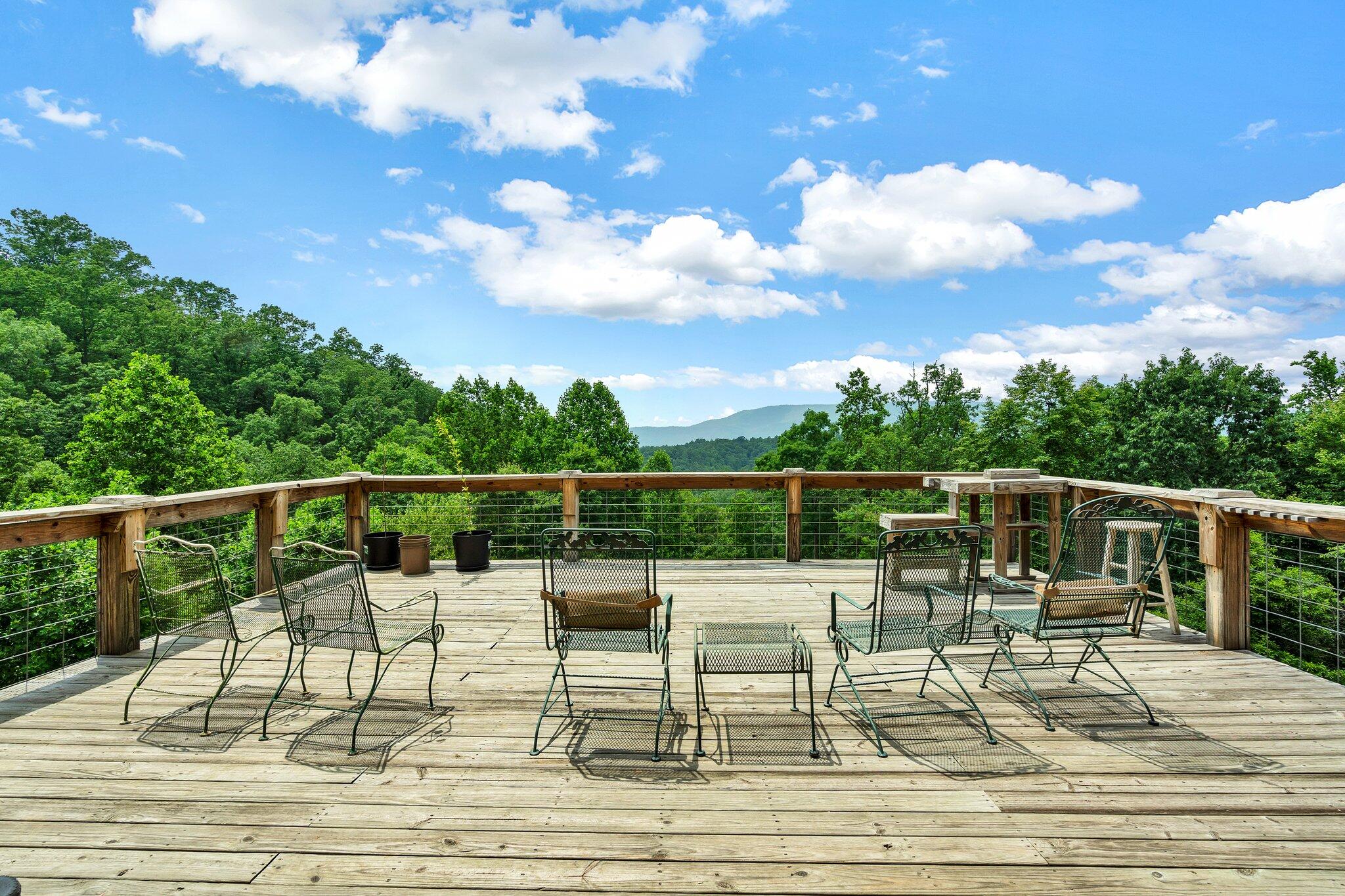 Reliance, Tennessee 37369, United States, 5 Bedrooms Bedrooms, ,4 BathroomsBathrooms,Residential,Active,228664