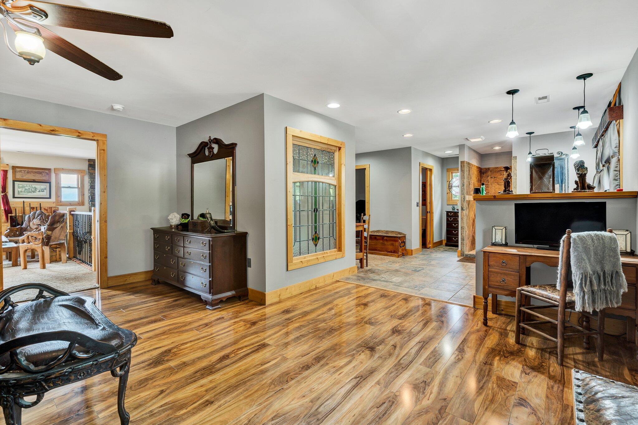 Reliance, Tennessee 37369, United States, 5 Bedrooms Bedrooms, ,4 BathroomsBathrooms,Residential,Active,228664