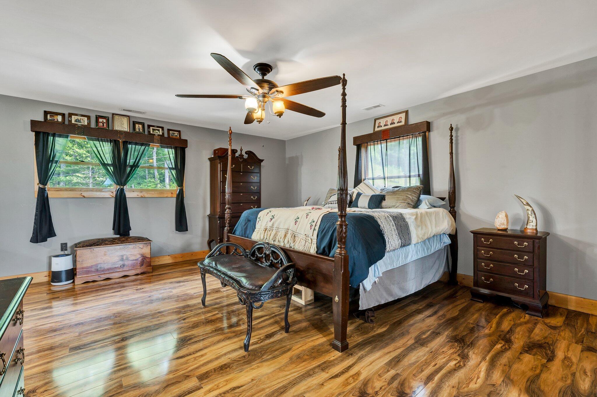 Reliance, Tennessee 37369, United States, 5 Bedrooms Bedrooms, ,4 BathroomsBathrooms,Residential,Active,228664