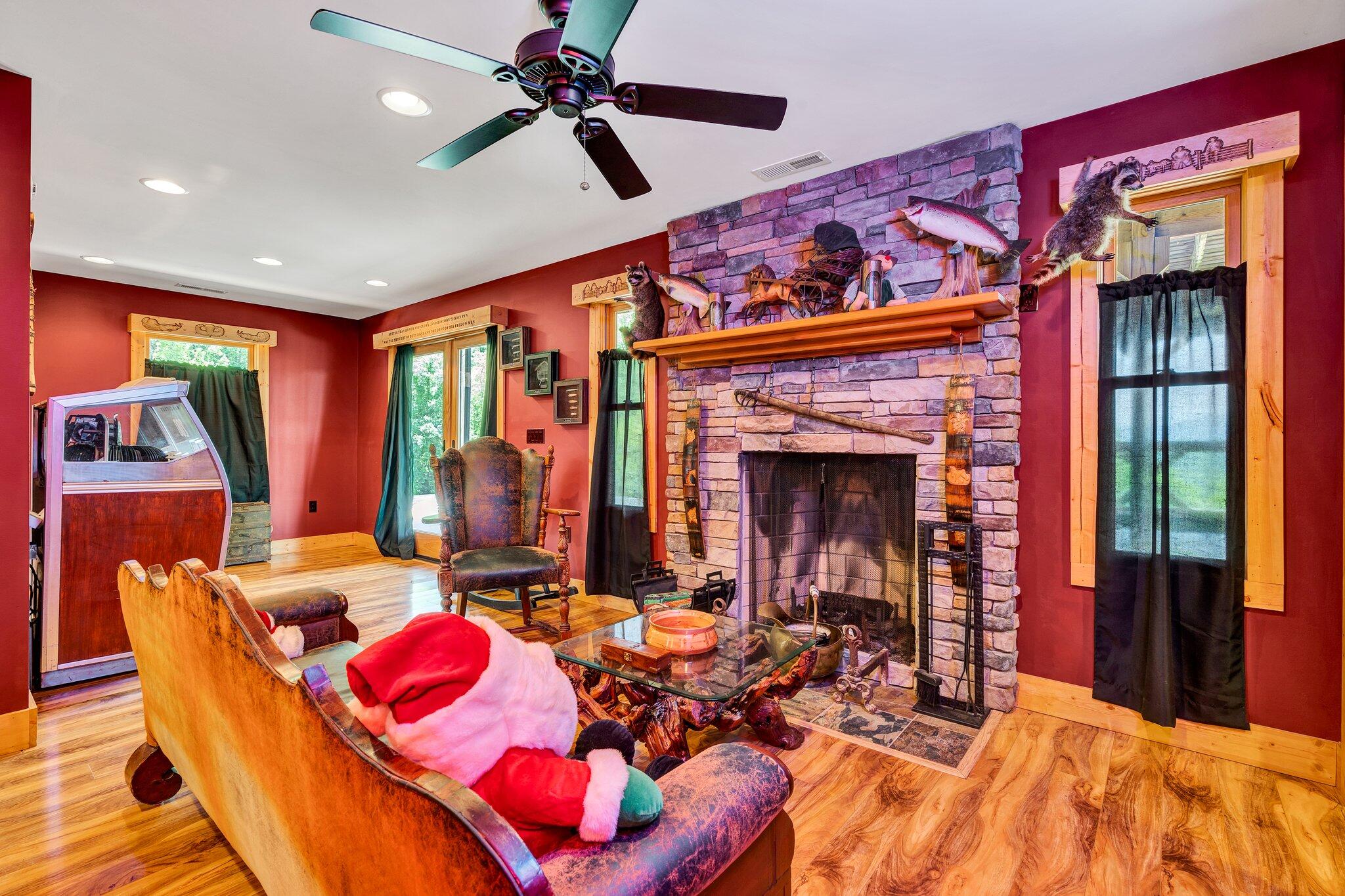 Reliance, Tennessee 37369, United States, 5 Bedrooms Bedrooms, ,4 BathroomsBathrooms,Residential,Active,228664