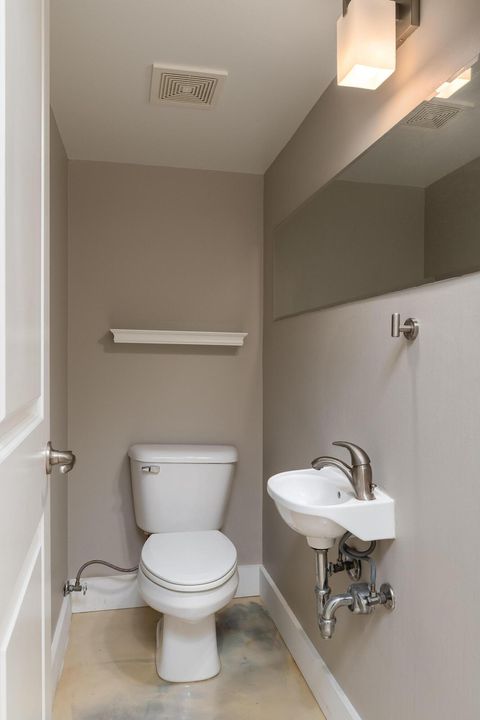 Tiny photo for 1412 Adams Street, Chattanooga, TN 37408 (MLS # 1527600)