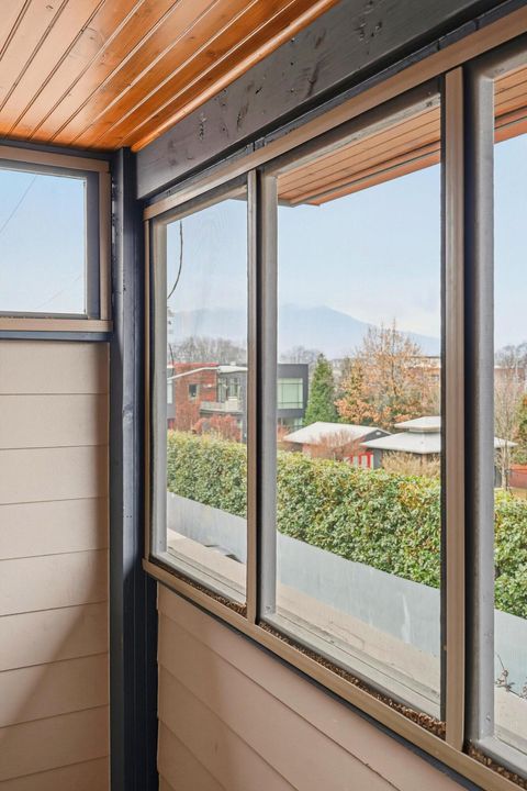 Tiny photo for 1412 Adams Street, Chattanooga, TN 37408 (MLS # 1527600)