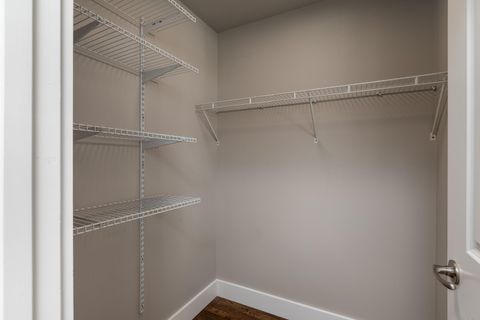 Tiny photo for 1412 Adams Street, Chattanooga, TN 37408 (MLS # 1527600)