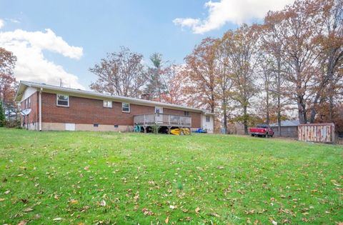 Tiny photo for 844 Miller Road, Signal Mountain, TN 37377 (MLS # 1523704)