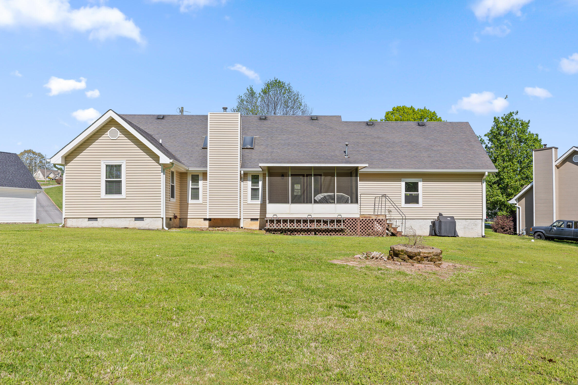 140 Scenic Circle, Ringgold, Georgia image 4