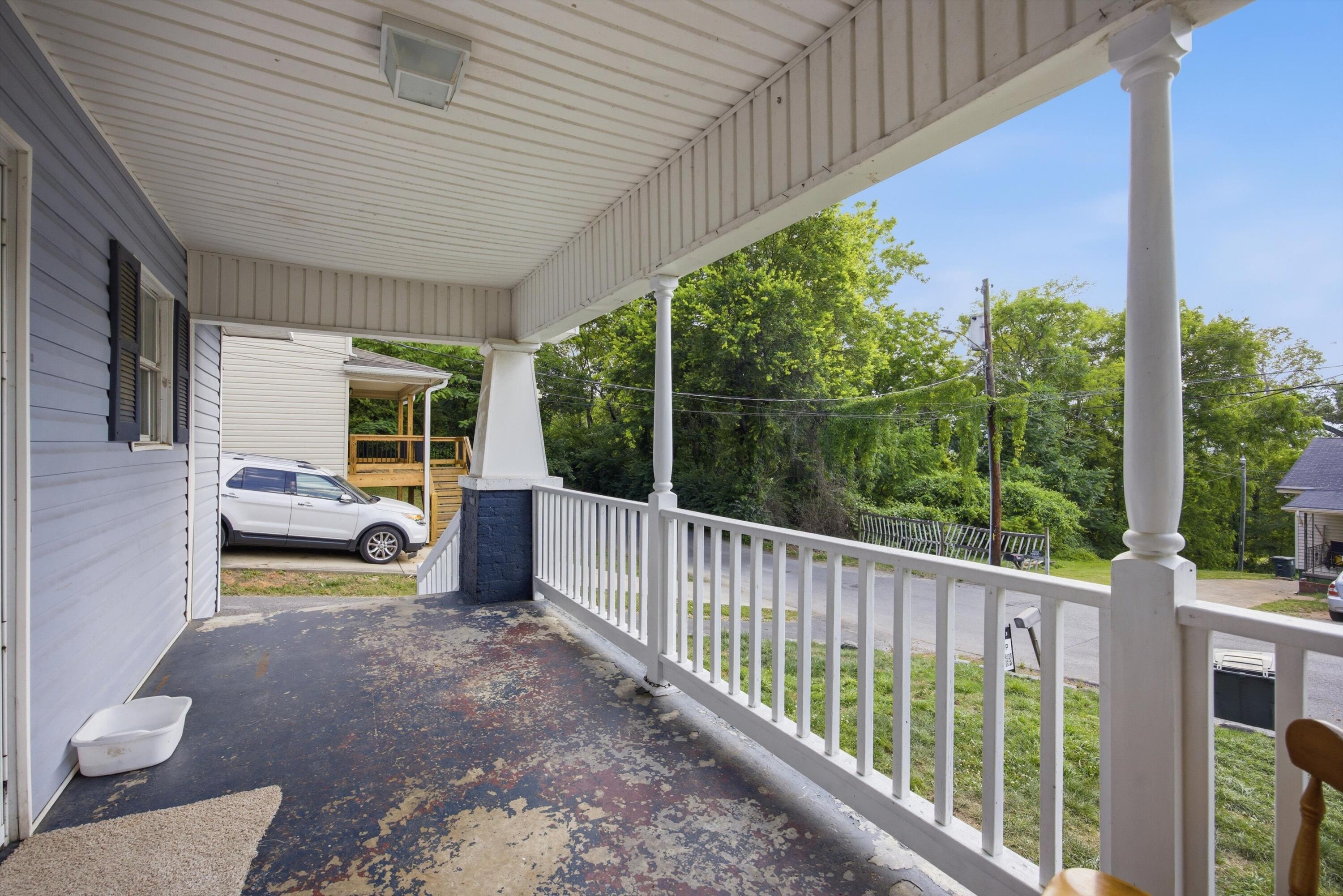 04-3906-14th-Ave_5