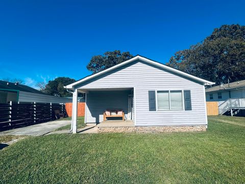 Photo of 1311 Boyd Street, Chattanooga, TN 37412 (MLS # 1533364)
