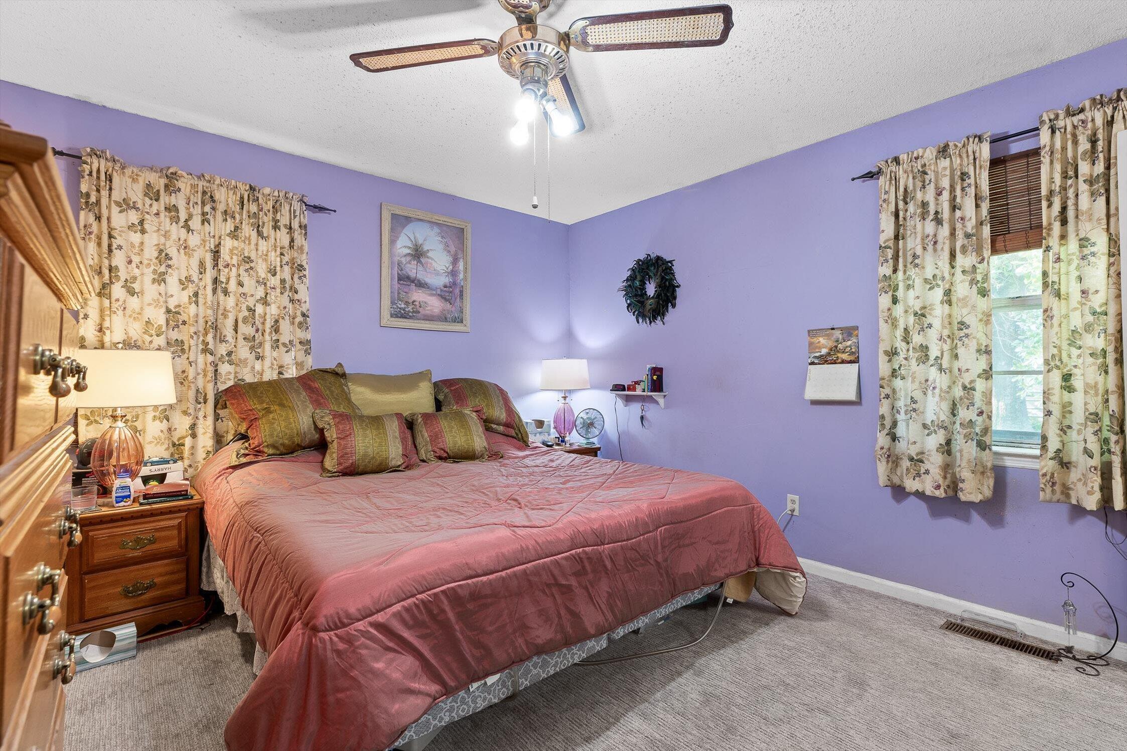 Rossville, Georgia 30741, United States, 3 Bedrooms Bedrooms, ,2 BathroomsBathrooms,Residential,Active,122220